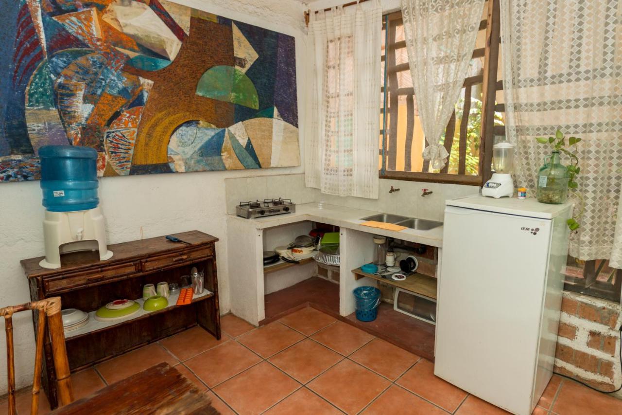 Casa Mexica Bungalows Zihuatanejo Eksteriør billede