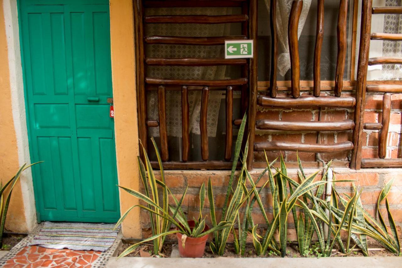 Casa Mexica Bungalows Zihuatanejo Eksteriør billede