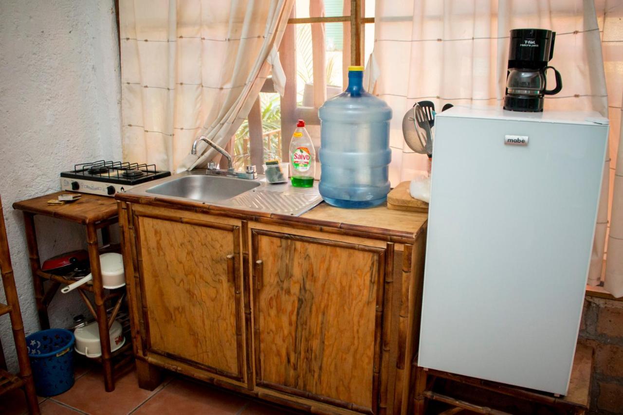 Casa Mexica Bungalows Zihuatanejo Eksteriør billede
