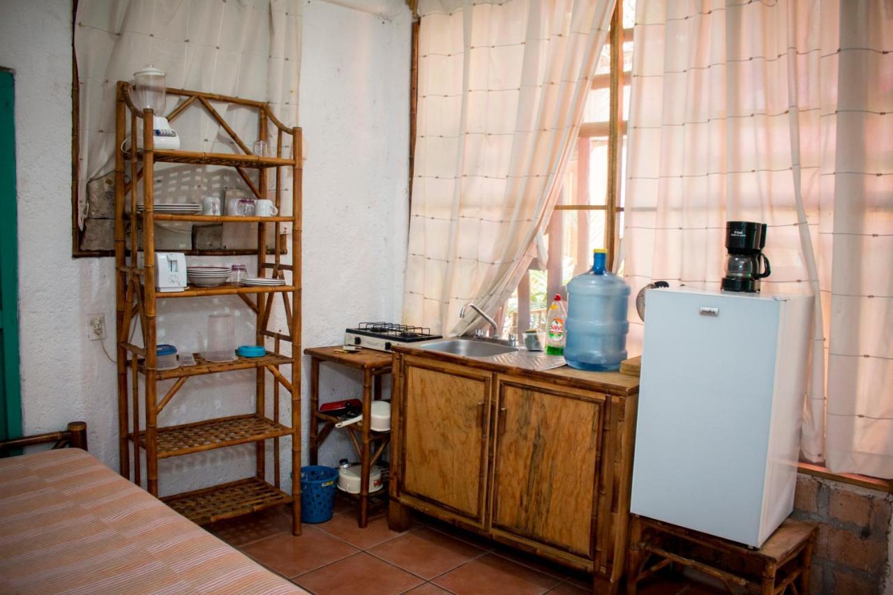 Casa Mexica Bungalows Zihuatanejo Eksteriør billede